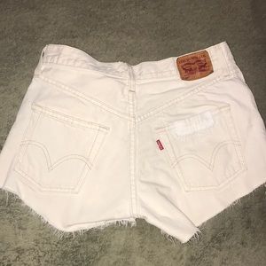 High waisted Levi shorts size 27 (run small)
